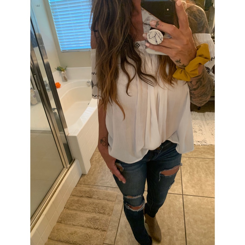 Japna boho off the shoulder embroidered blouse